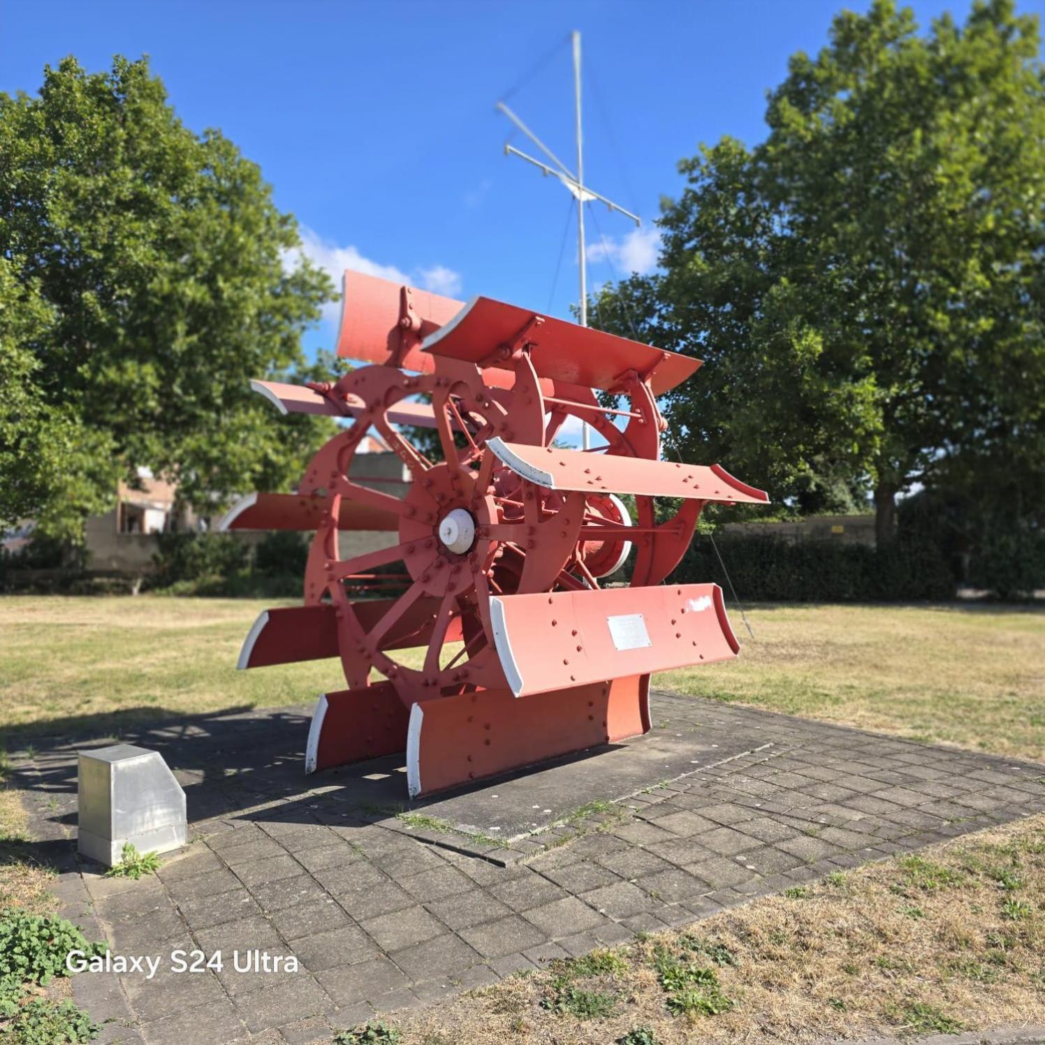 City Apart - Fewo Klimaanlage Whirpool Panoramafenster 5 Personen Kulturdenkmal Dessau-Rosslau Exterior photo